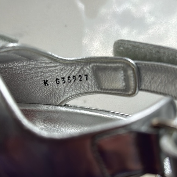 Chanel Silver Dad Sandals 22 Season - Picture 12 of 12